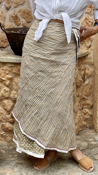 1 -alice signature skirt, cocoa stripes