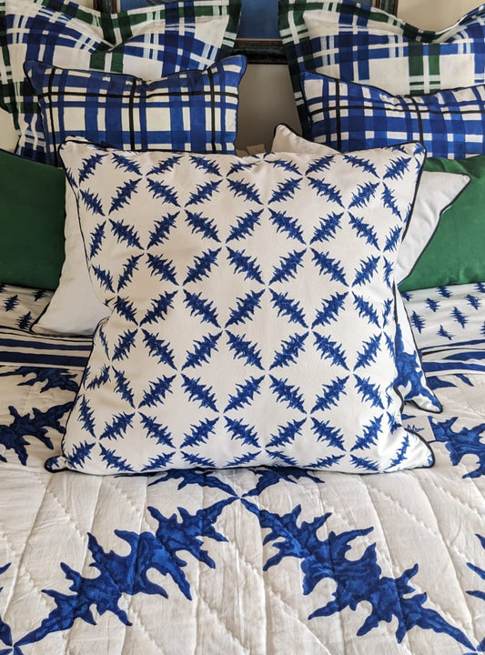 canvas cushion, small thistle star 55 cm x 55 cm