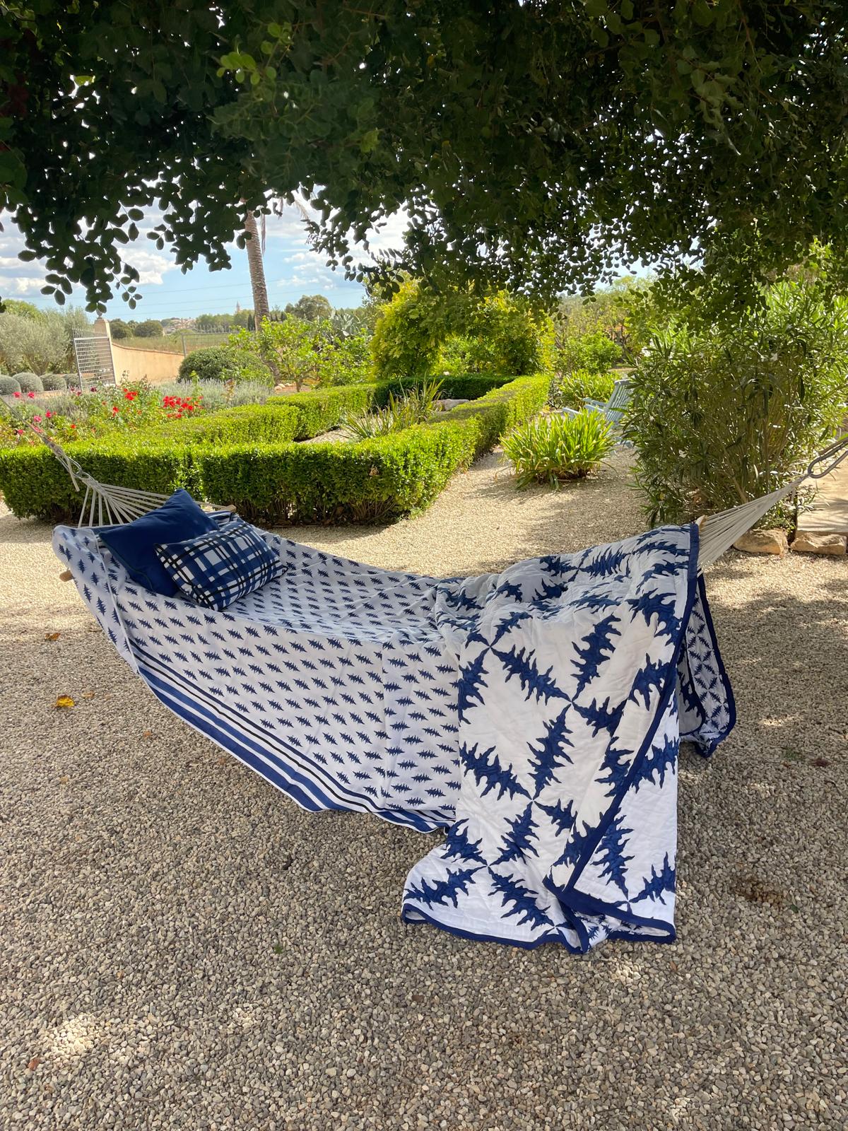 thistle cotton quilt