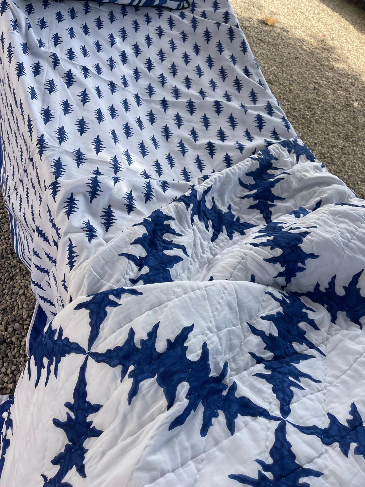 thistle cotton quilt