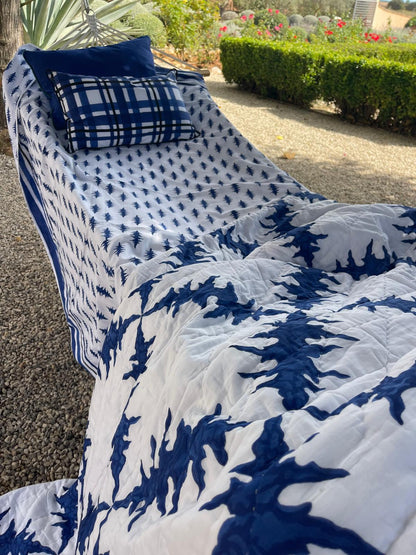 thistle cotton quilt